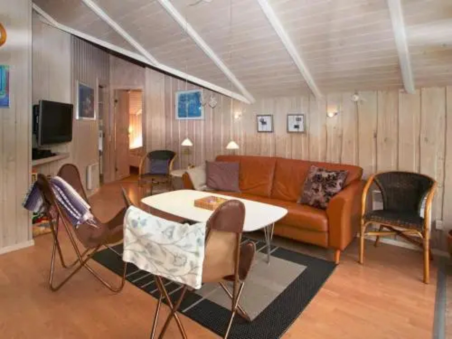 Three-Bedroom Holiday home in Tarm 5