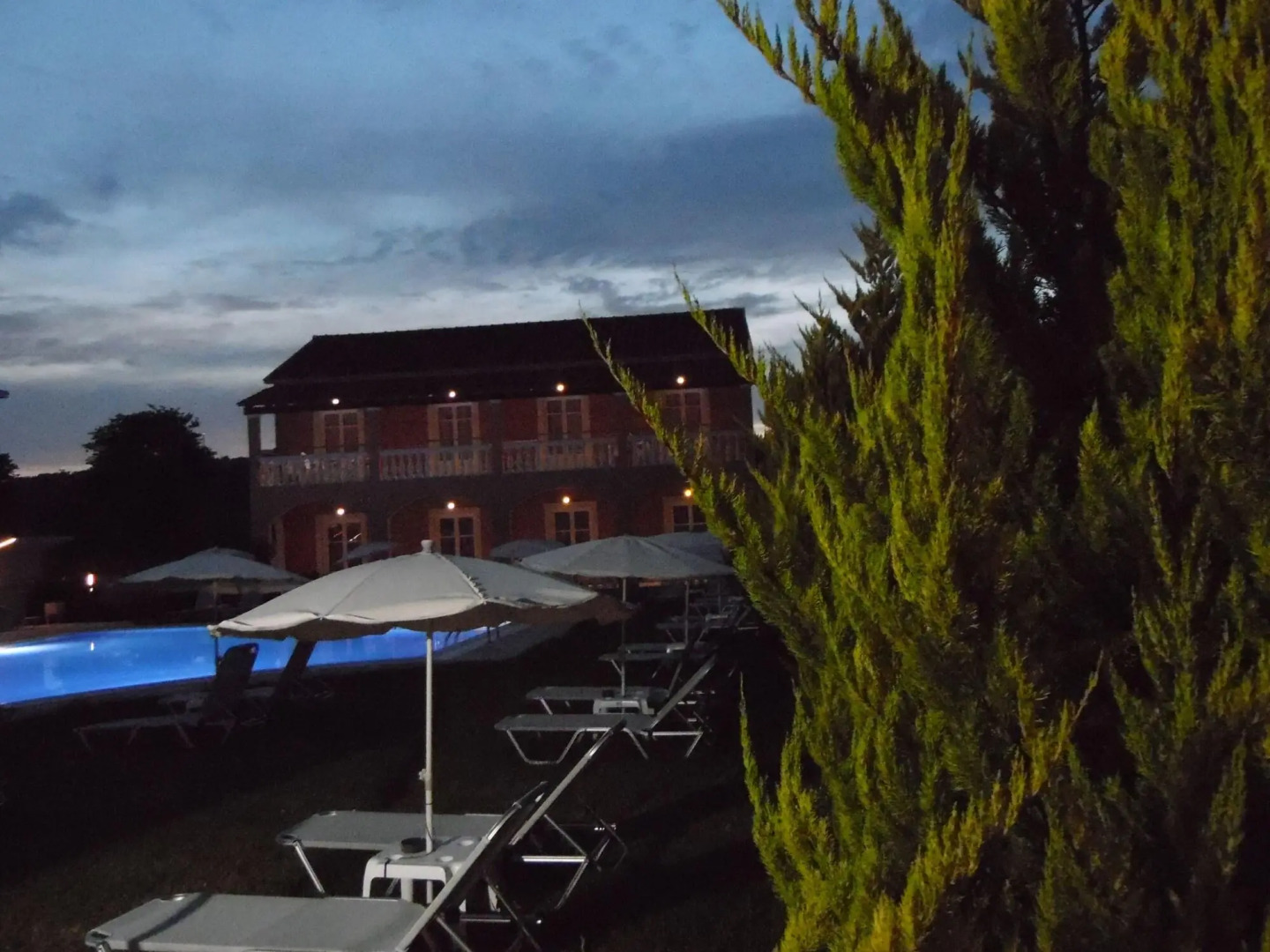 Katsaros Studios & Apartments