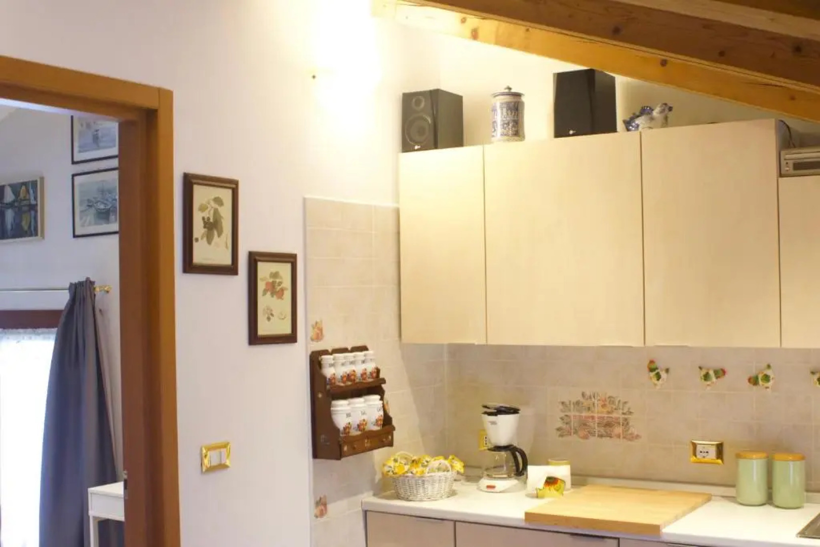 CA' LEONE - Sans Souci - Apartment in Villa with Pool