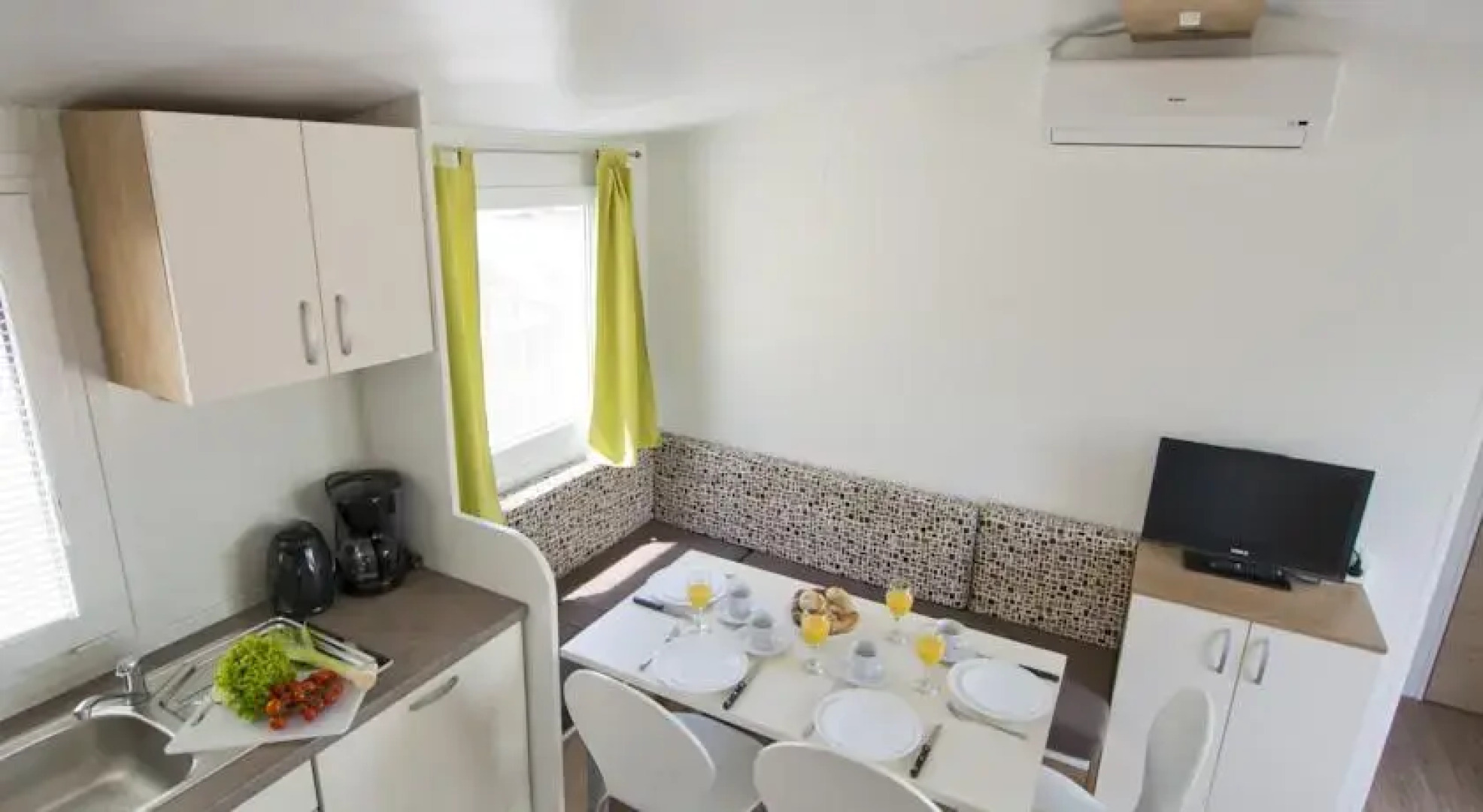 Adriatic Kamp Mobile Home Valkanela