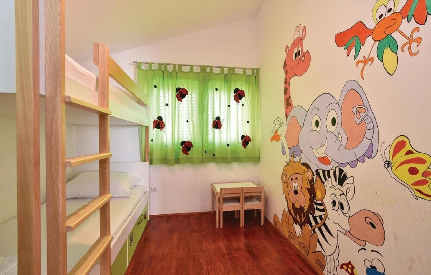 Beautiful Home in Omis With Wifi and 2 Bedrooms