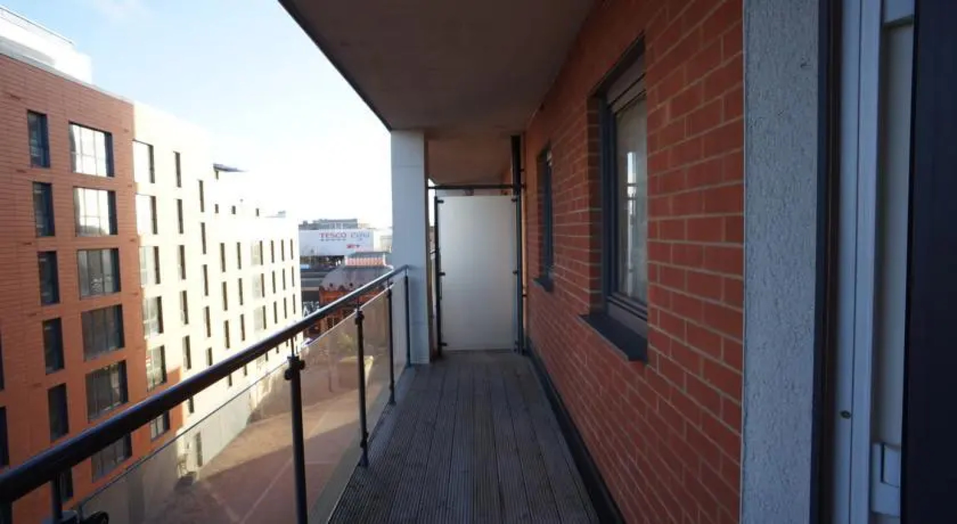 Serviced Lifestyle - Slough Station