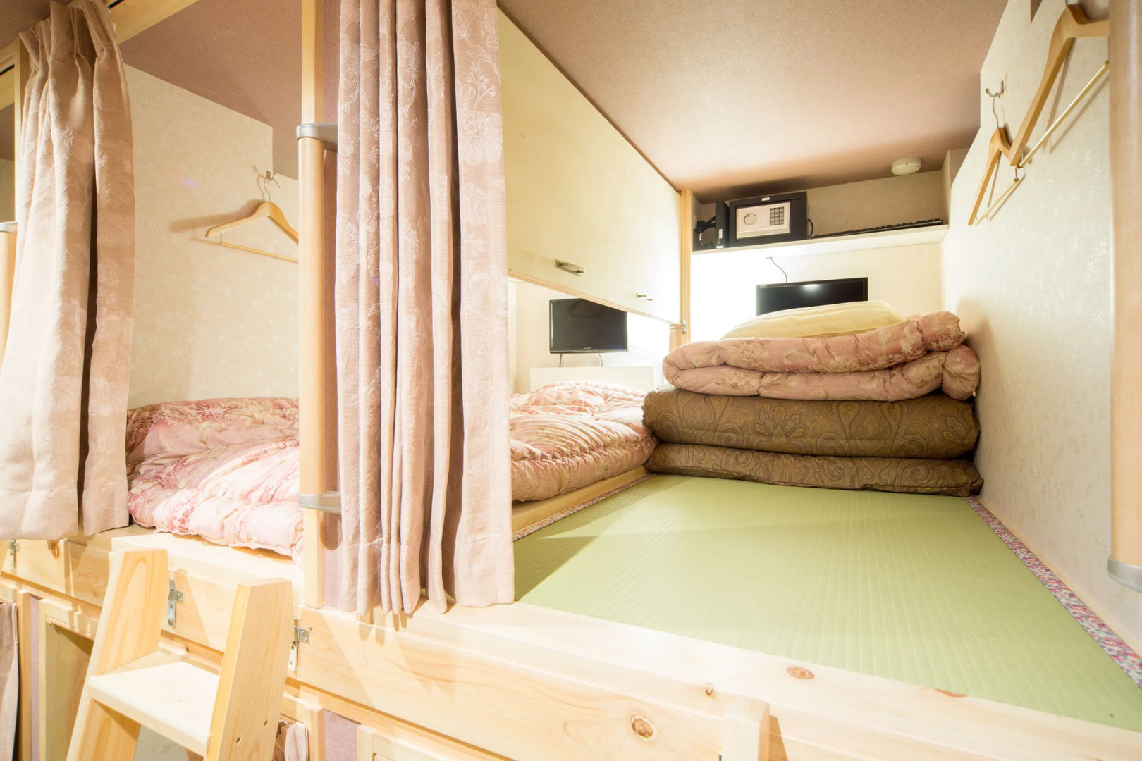 HOSTEL　WASABI Nagoya Ekimae