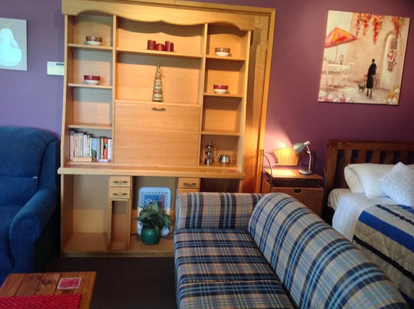 Channel Views Apartment