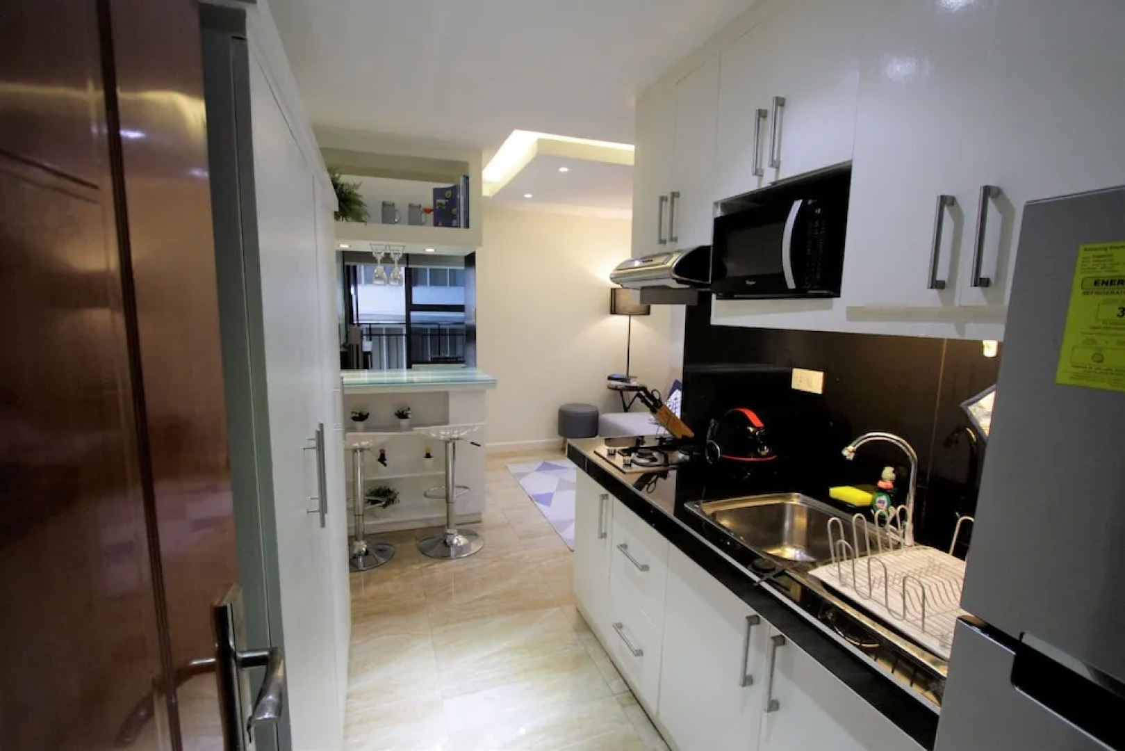 Indigo Manila Apartment @ ADB