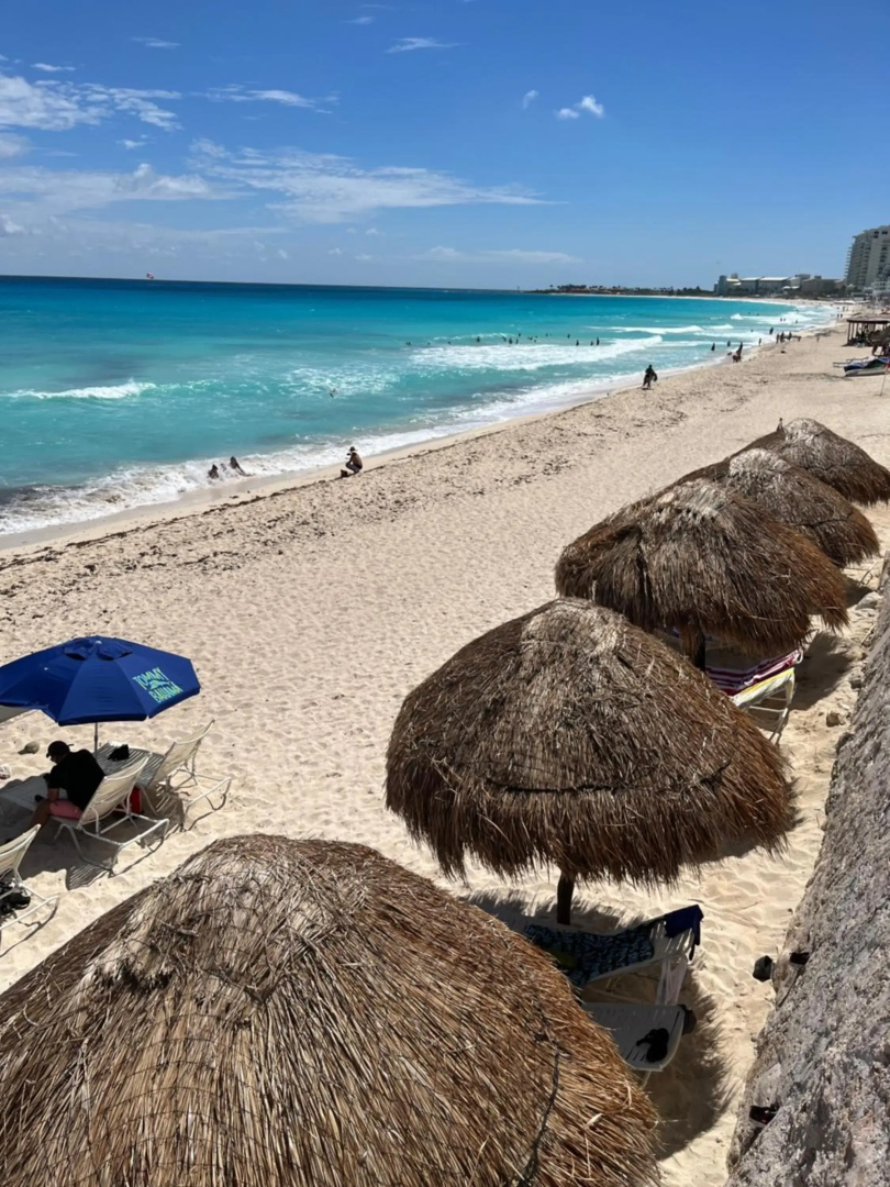 Suites Brisas