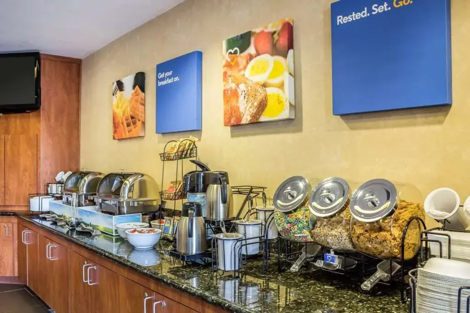 Comfort Inn & Suites