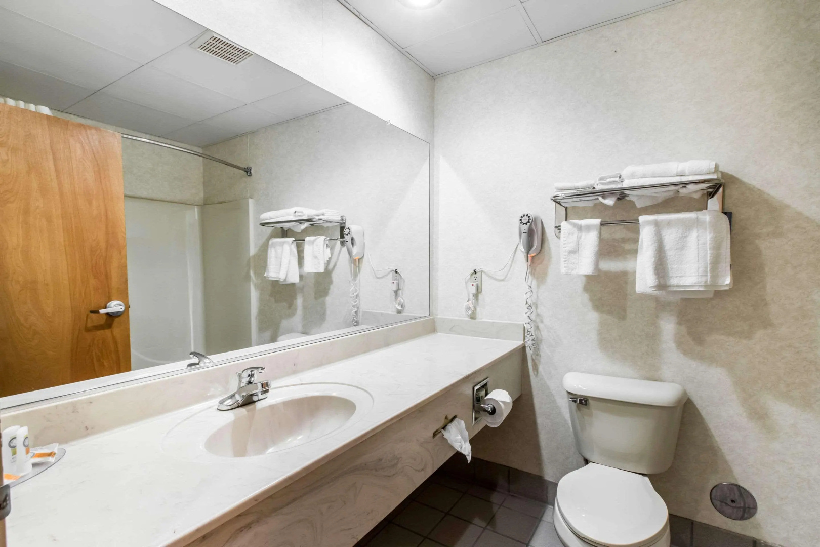Quality Inn Clinton - Knoxville North
