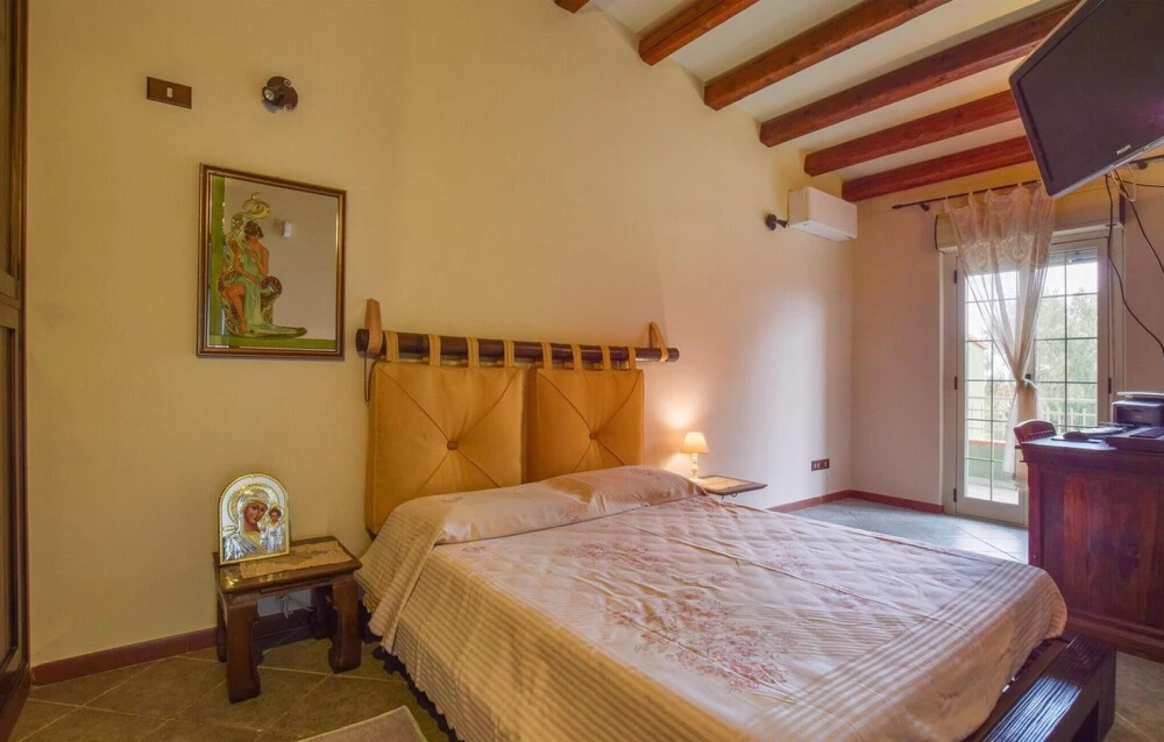 Amazing Home in Altavilla Milicia With Outdoor Swimming Pool, Wifi and 3 Bedrooms