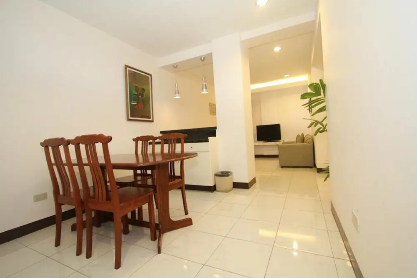 Mira De Polaris Hotel