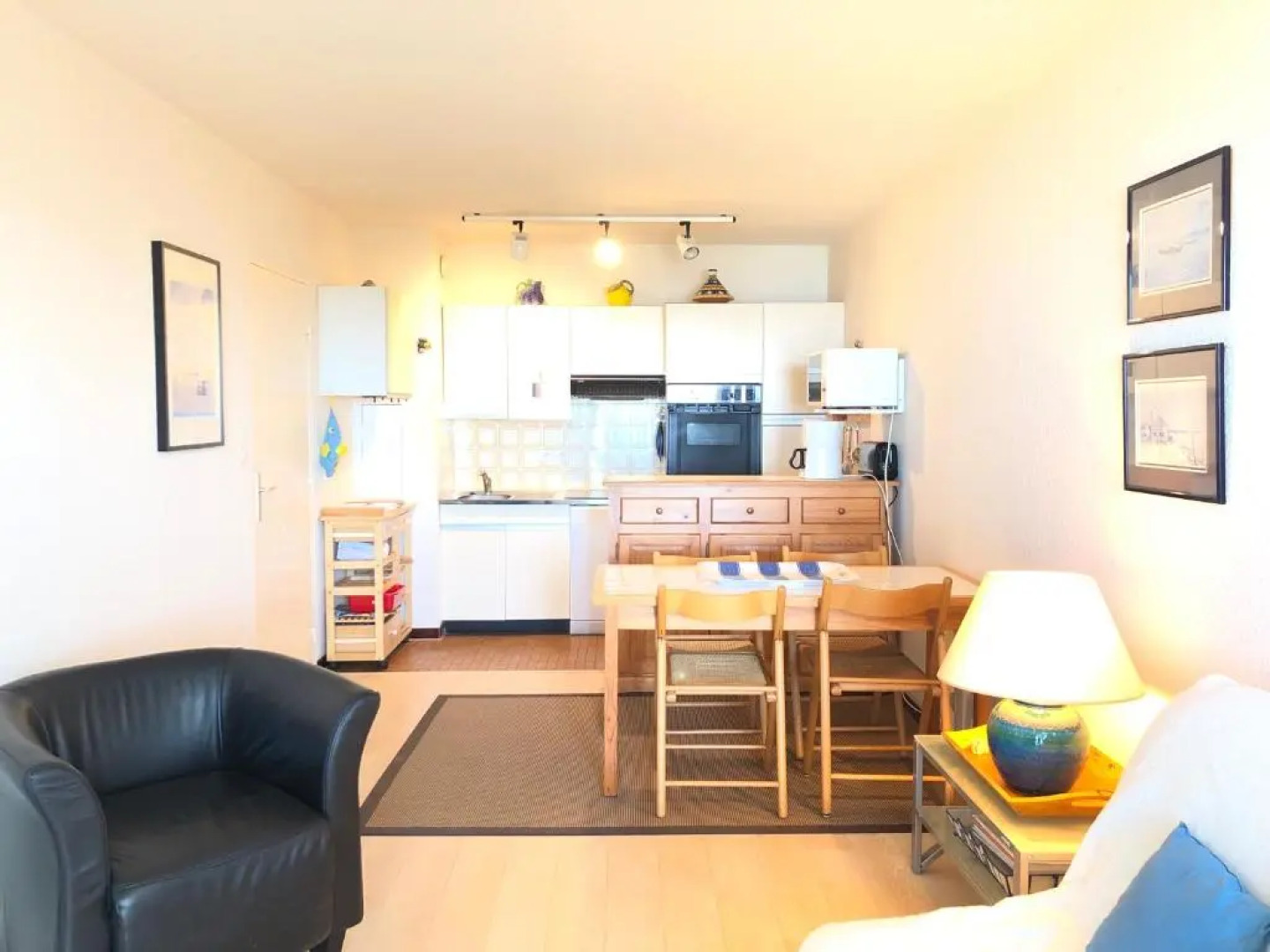 Appartement Vue Mer Terrasse, Parking C2111