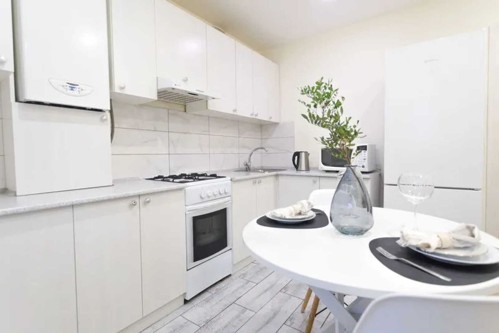 Апартаменты Версаль Апартментс на бульваре Олега Волкова, д. 3