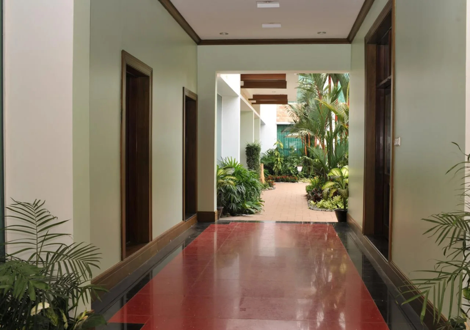 Palm Spring Resort & Spa