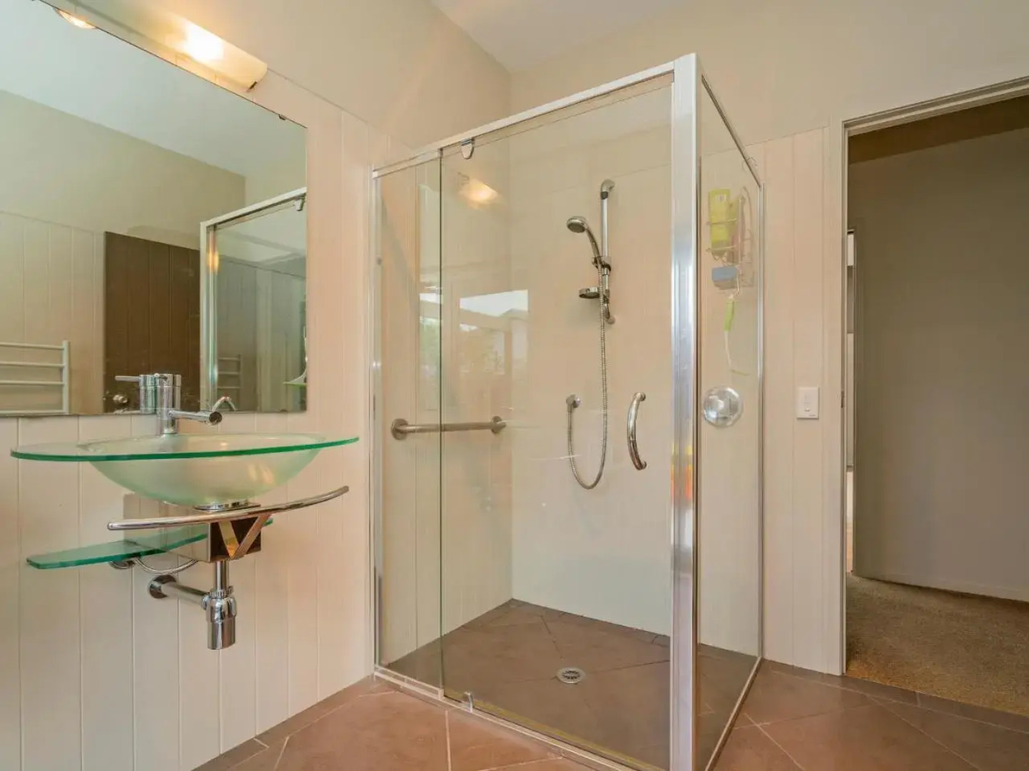 Sanctuary By The Water - Matarangi Holiday Home