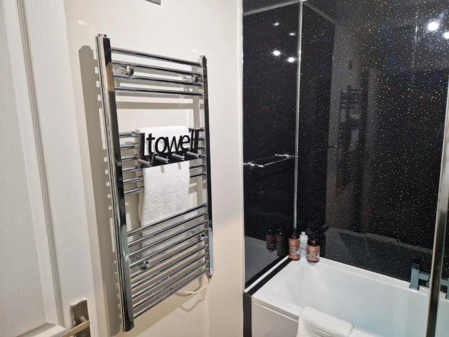 Washingtons Emerald 2 Bed Exec Apt