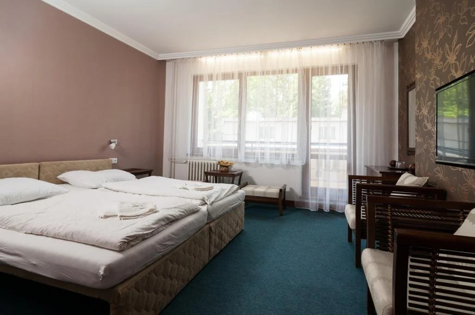 Hotel Radejov