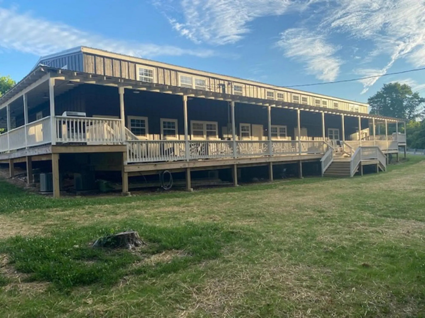 Greeter Falls Lodge Suite 5