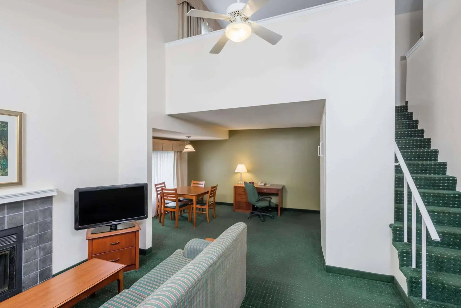 Best Western Fishkill Inn & Suites