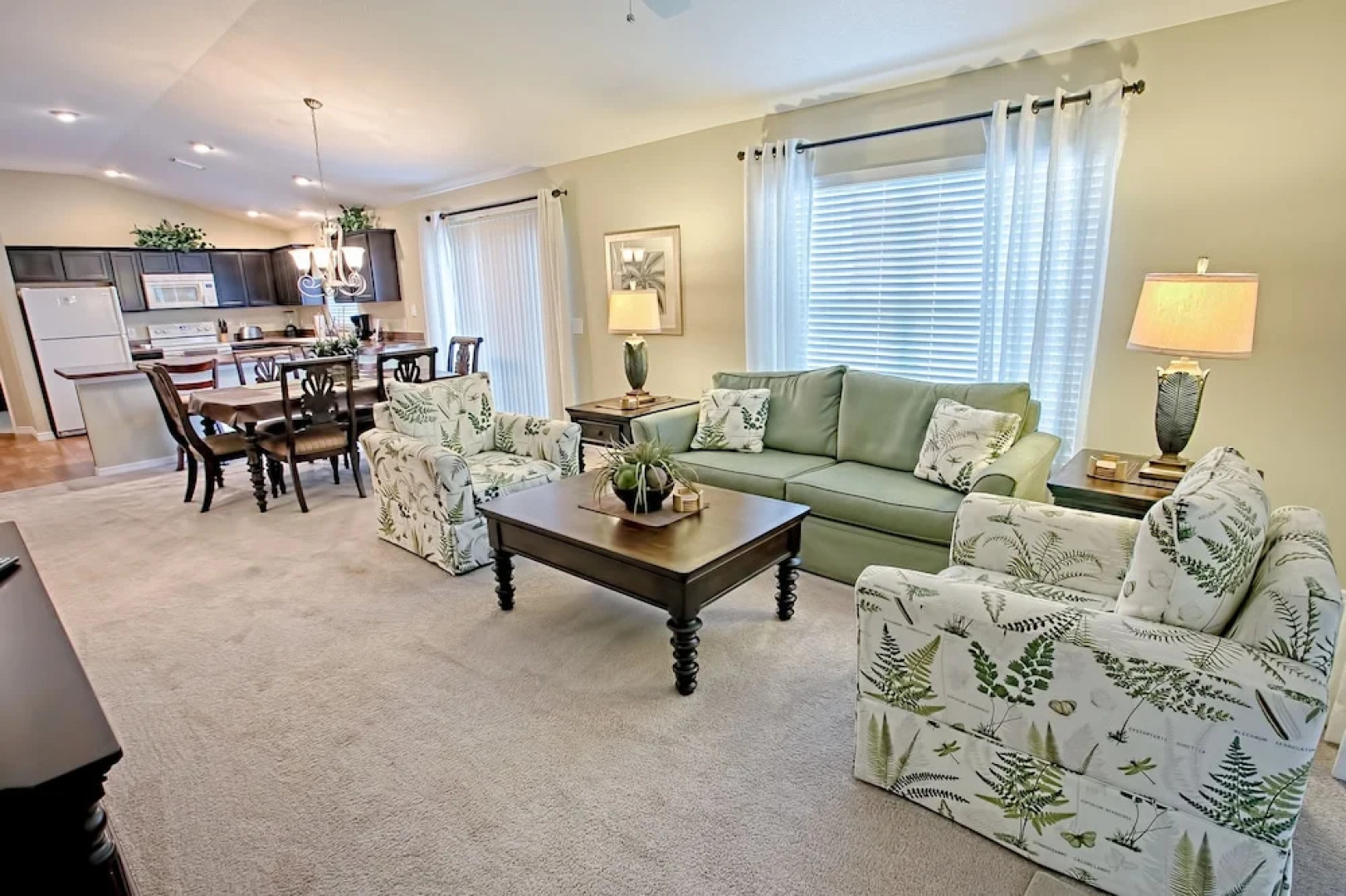 Ida Court Home 3 Bedroom by The VIR Group