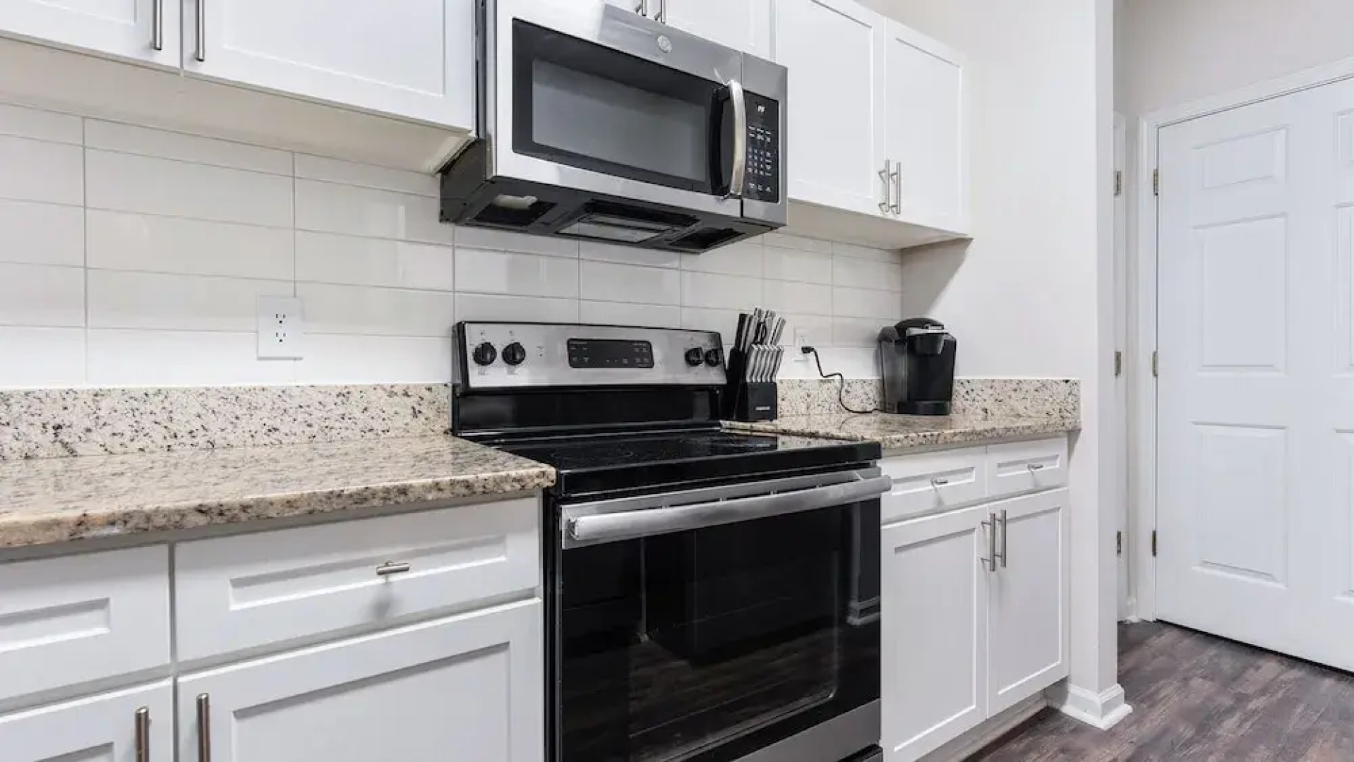 Landing Summerville Apartments