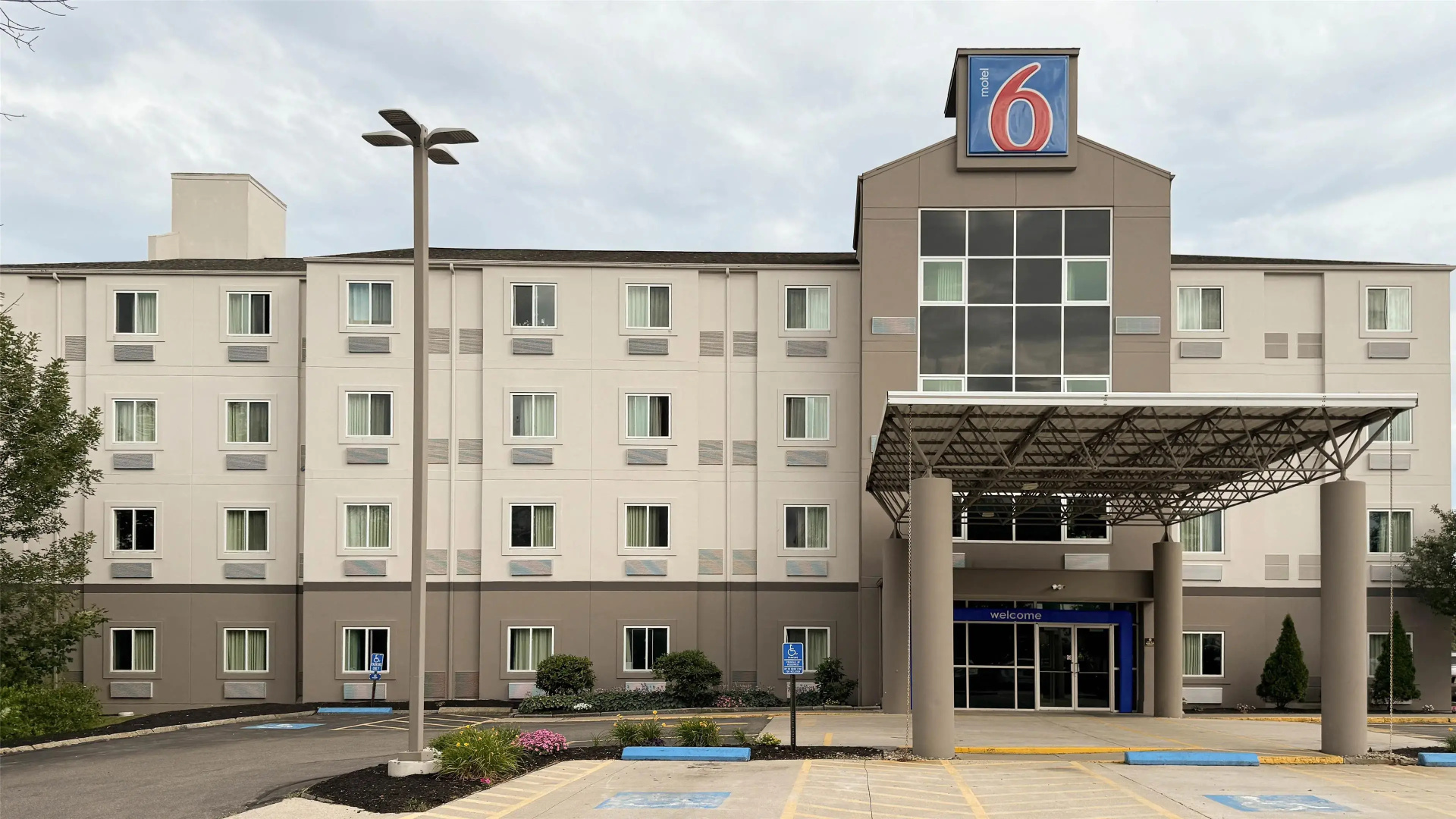 Motel 6 Portsmouth, NH