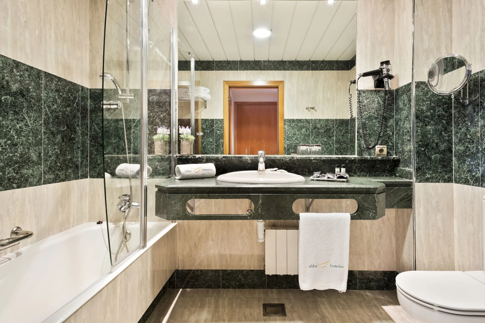 Abba Burgos Hotel