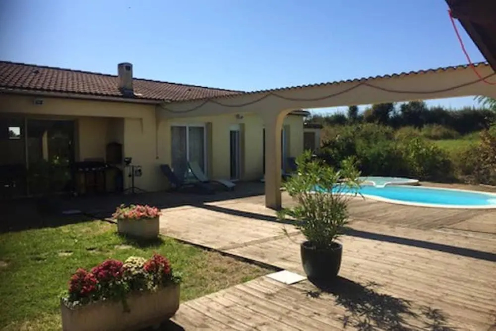 Villa With one Bedroom in Alixan, With Wonderful Mountain View, Private Pool, Enclosed Garden