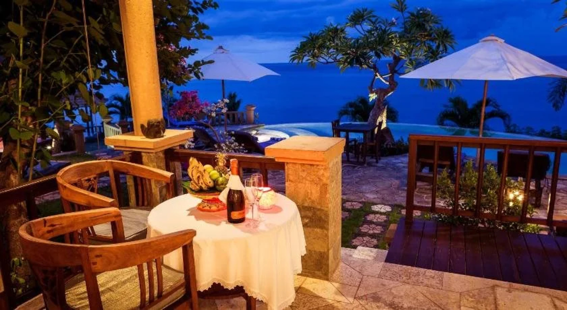 Blue Moon Villas