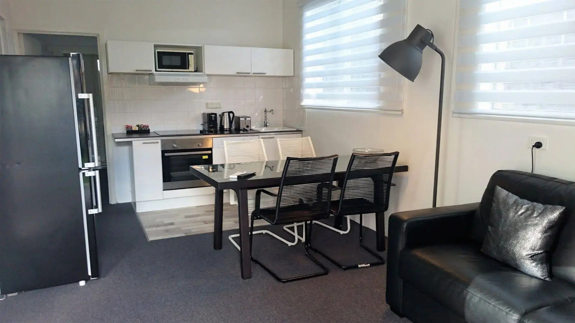 Siesta Central Apartments