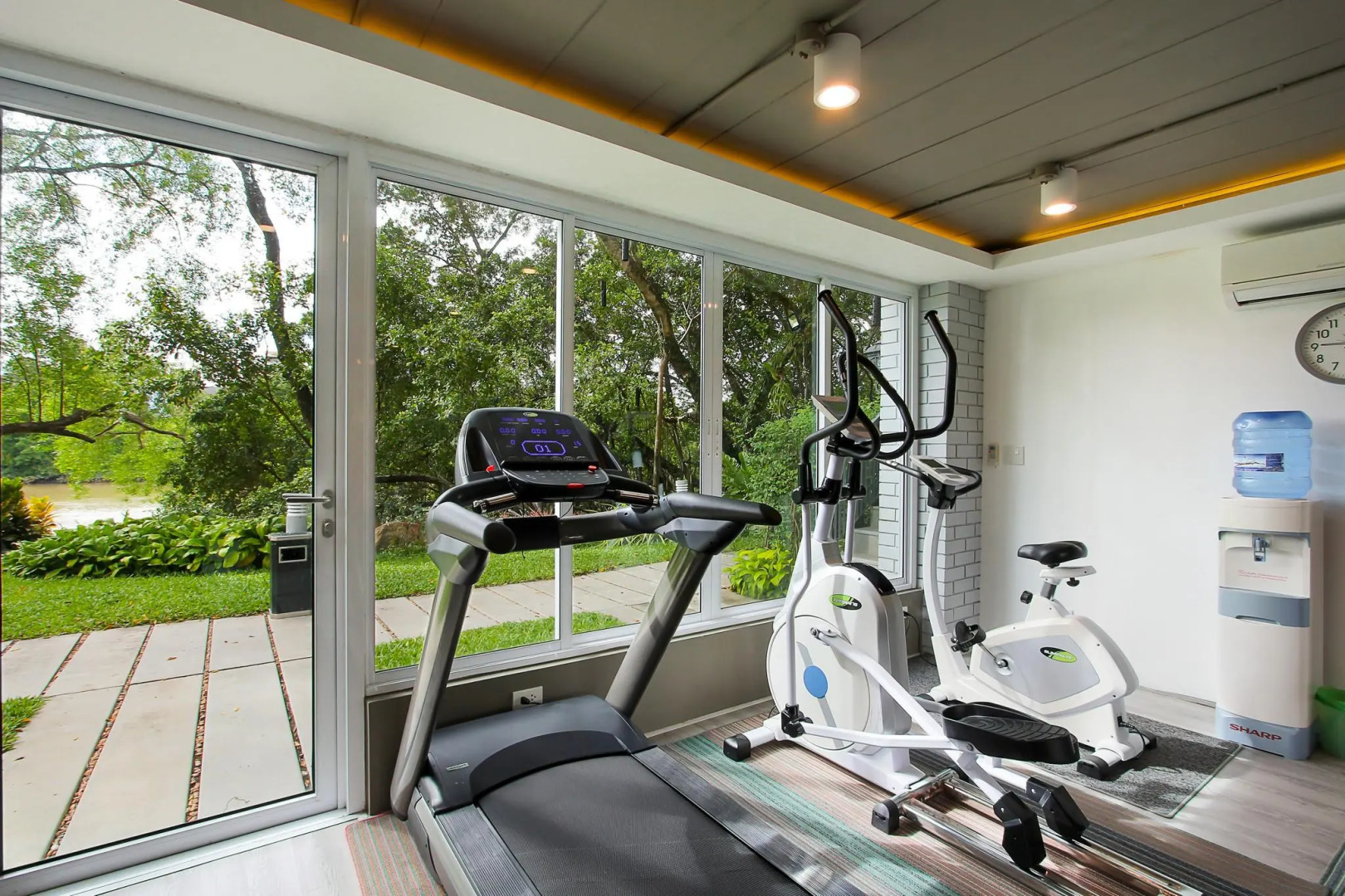 Rimnaam Klangchan Hotel