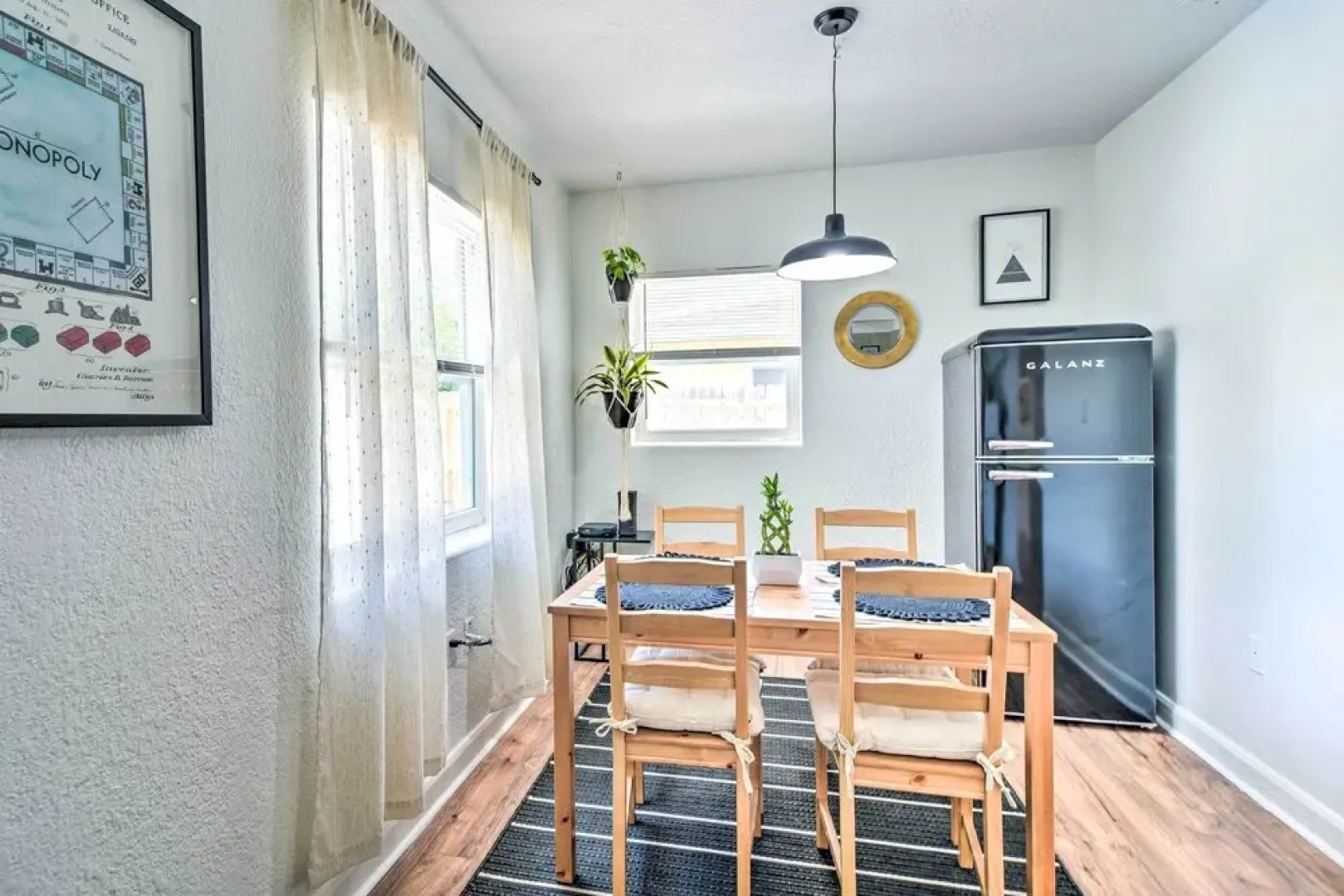 Family-friendly Clearwater Home w/ Game Room!