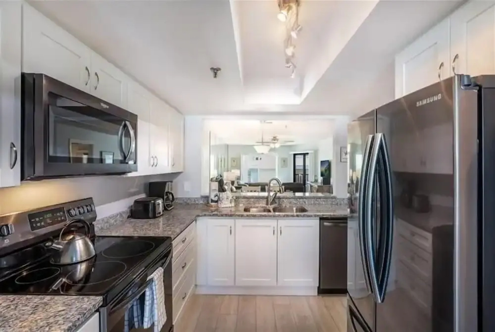 Gulf Watch 204 2 Bedroom Condo by RedAwning