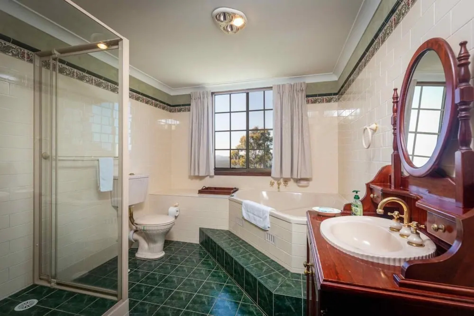 Bimbadeen Mountain Retreat