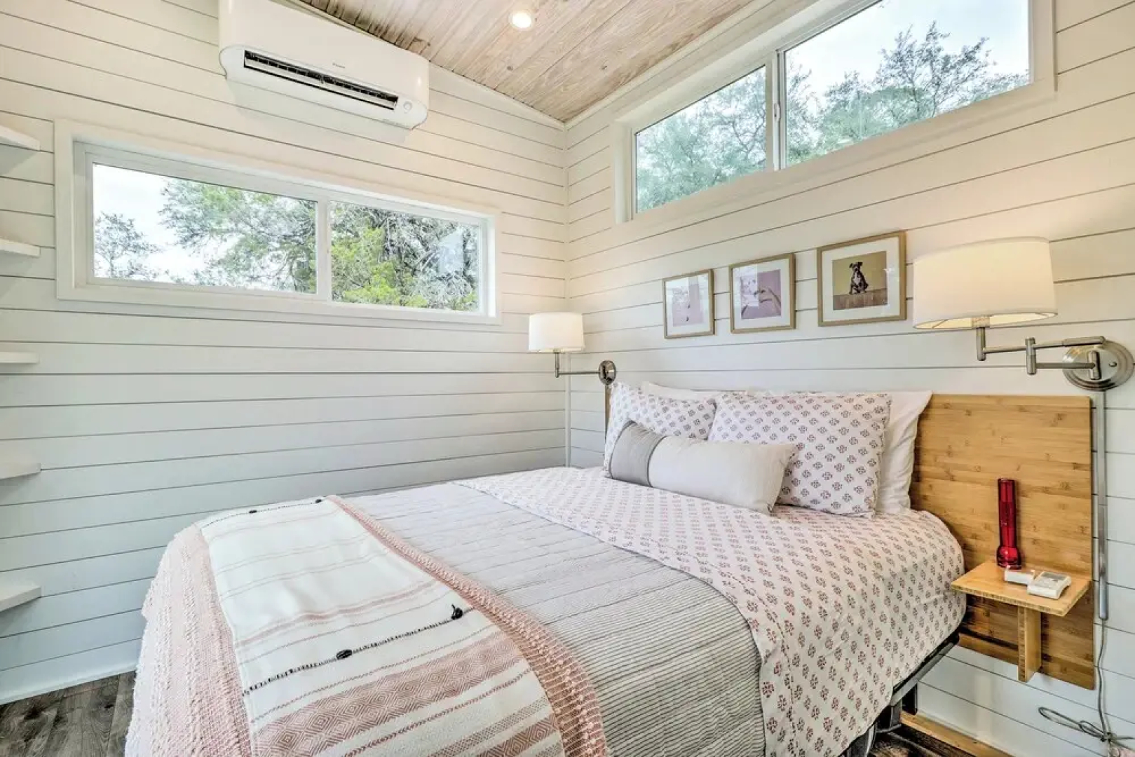Updated Texas Tiny Home Rental on Lake Travis