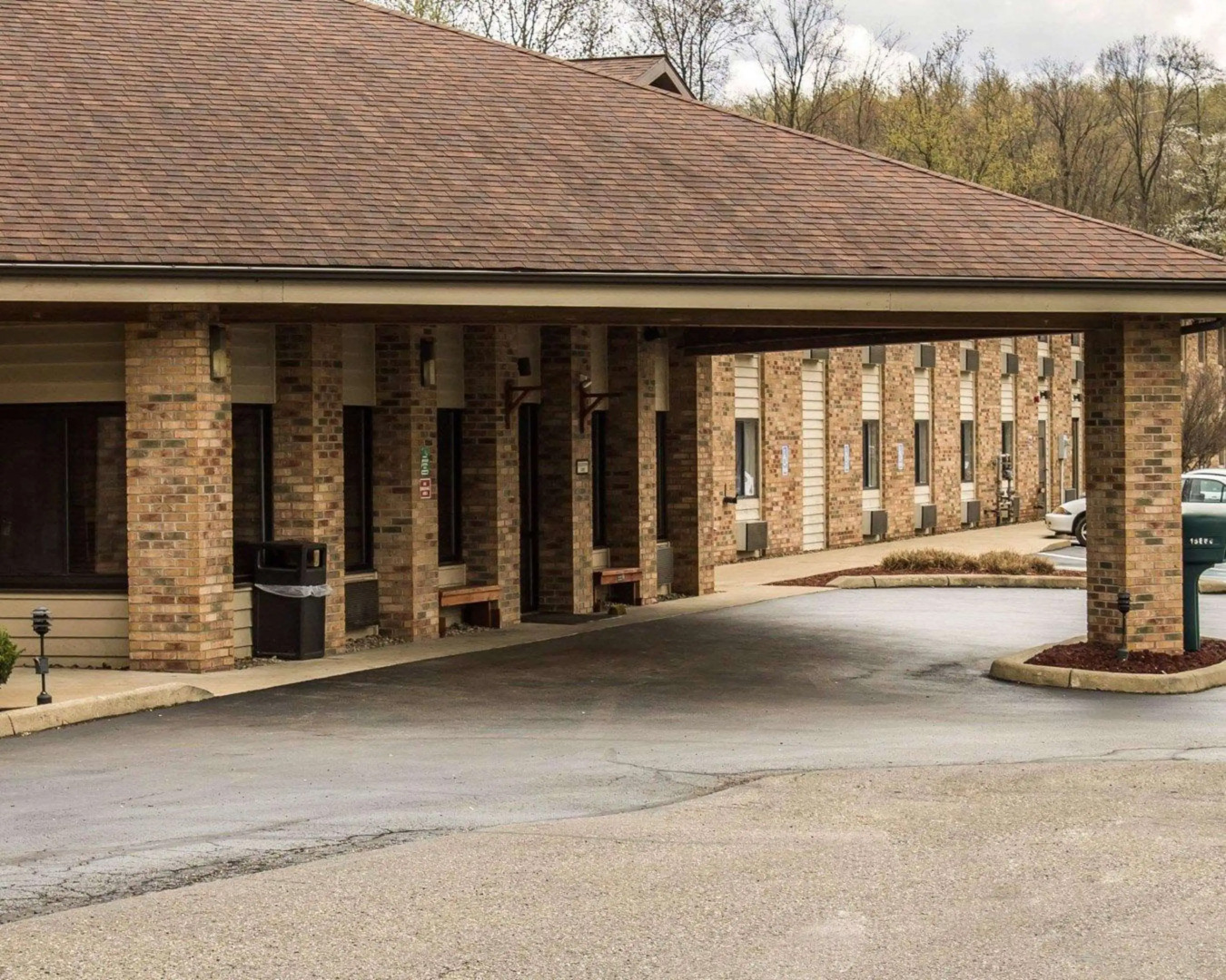 Quality Inn East Liverpool - Calcutta