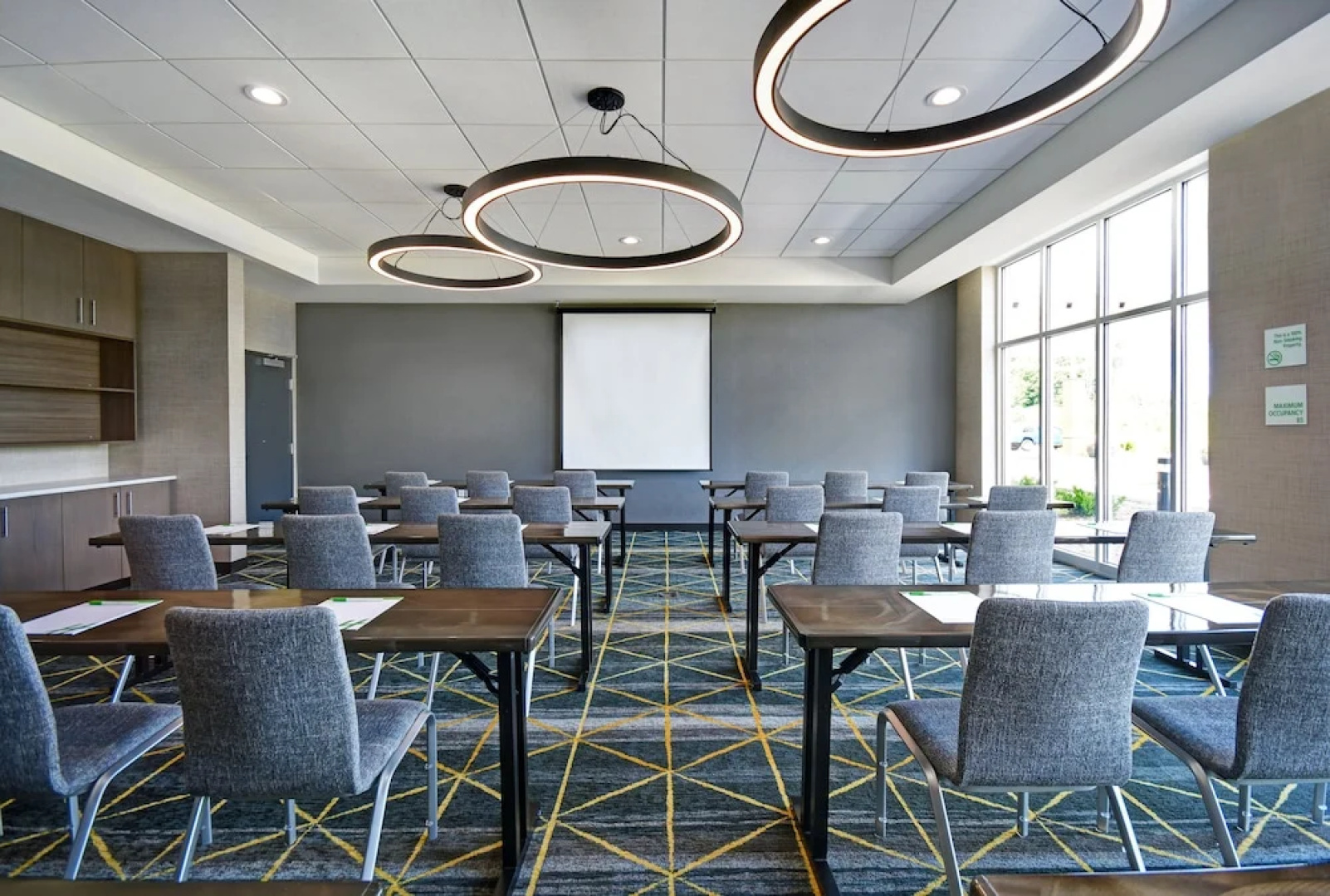 Holiday Inn Grand Rapids North - Walker, an IHG Hotel