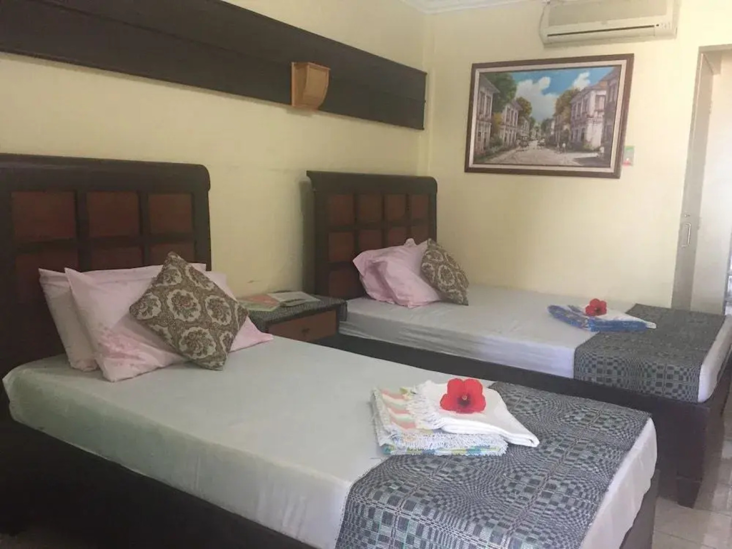 RedDoorz Plus @ Rio Grande de Laoag Resort Hotel Ilocos Norte (Quarantine Hotel)