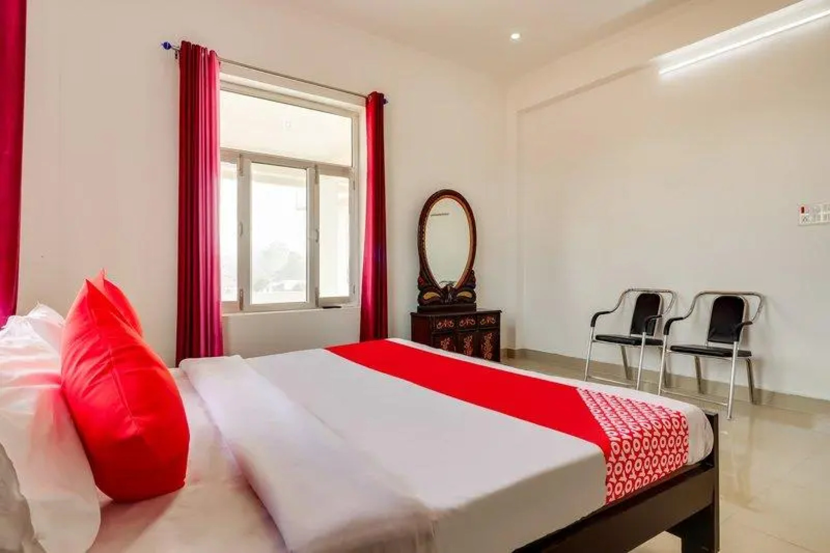 OYO 67157 Grand Jvi Resort & Marriage Lawn