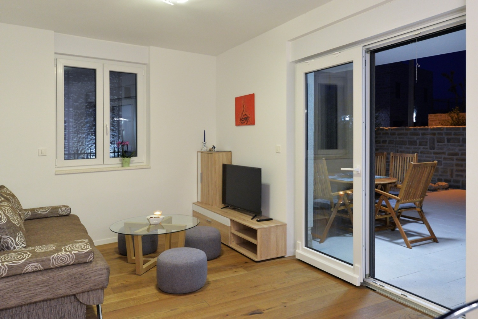 Apartment Nata - free parking A1 Murter, Island Murter