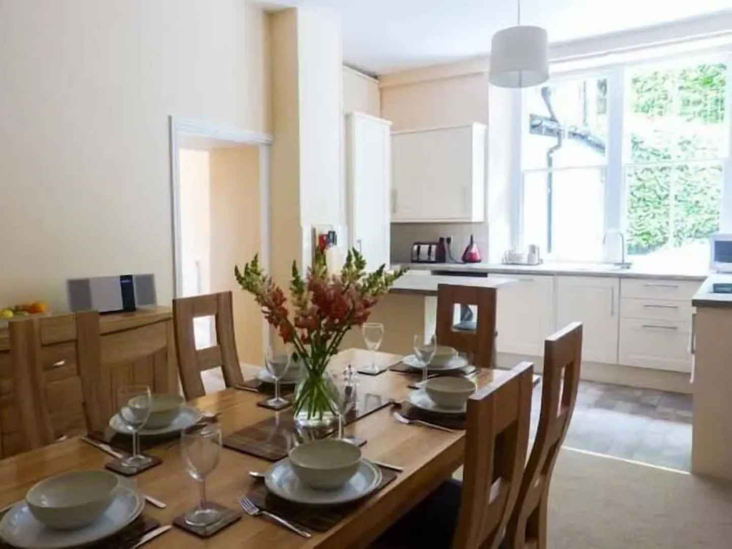 White Moss, Wood Close