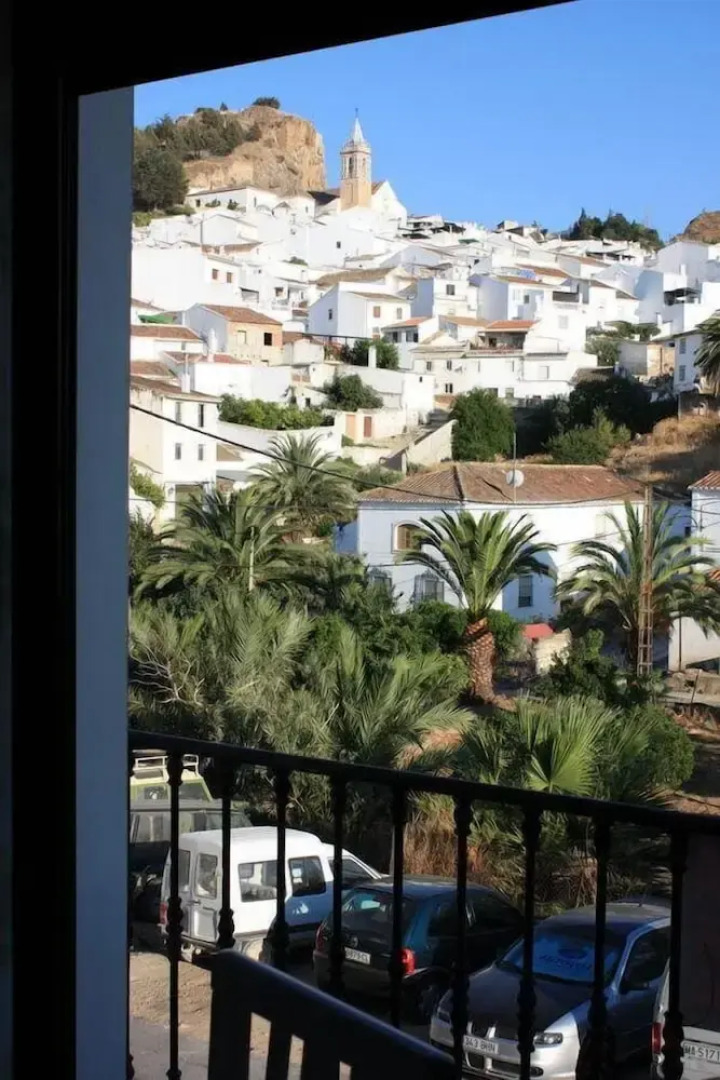 Apartamentos El Burgo