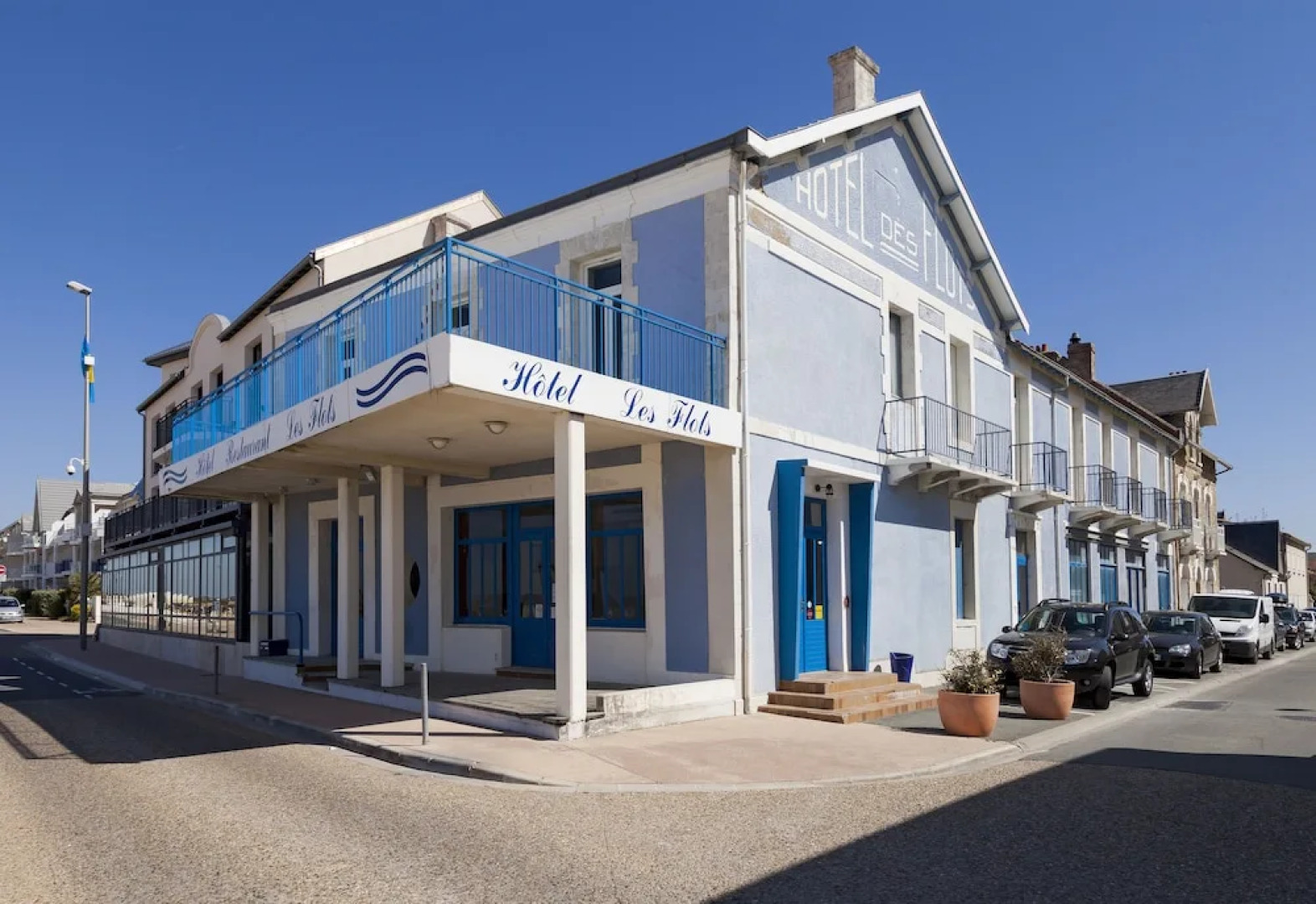 Hotel Les Flots - Chatelaillon Plage