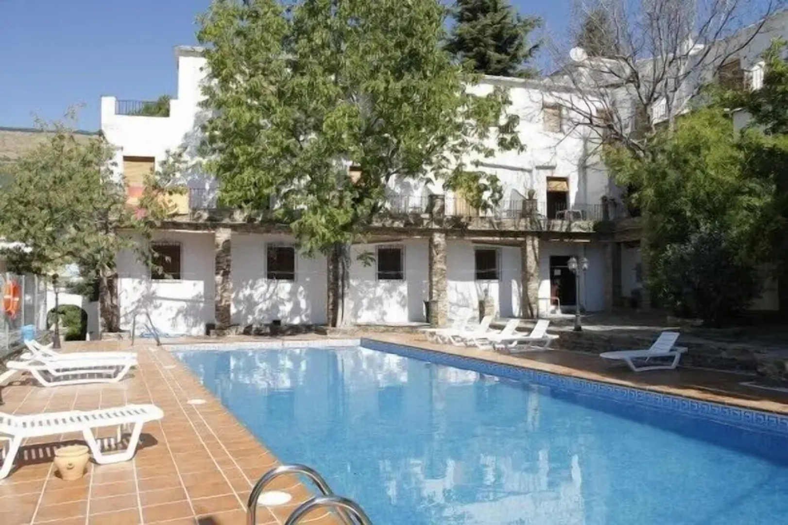 Hostal Rural Poqueira