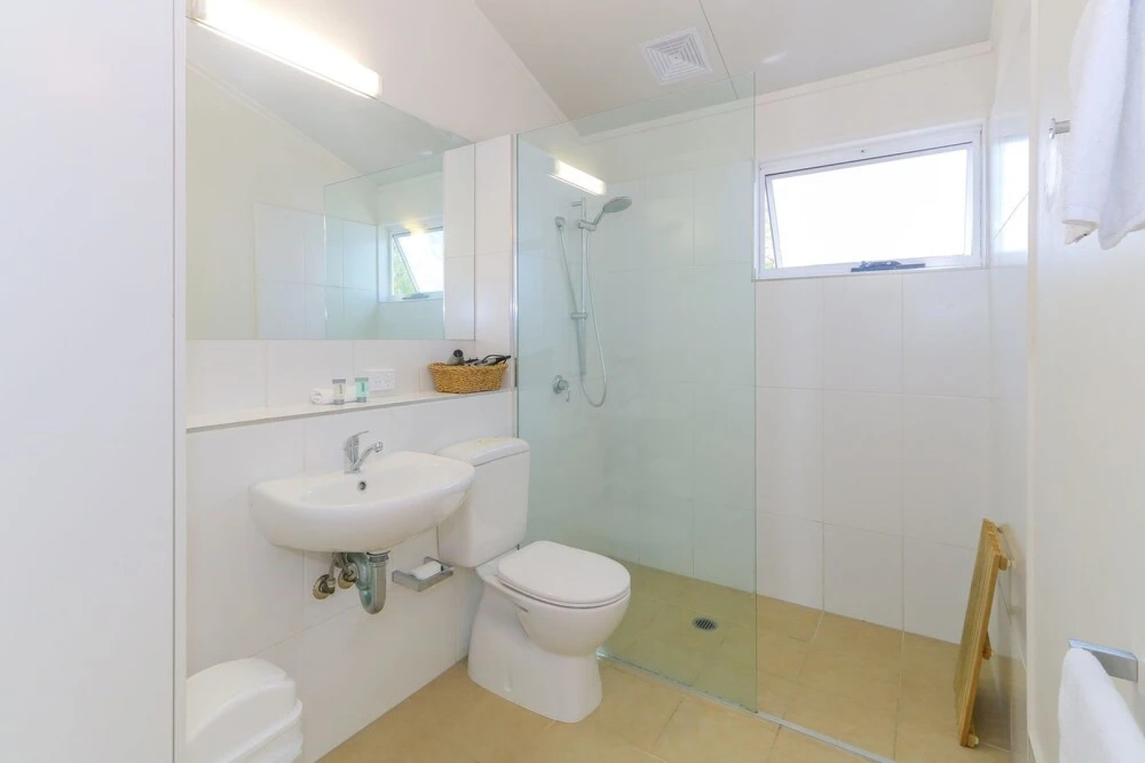 Casuarina Beach Haven - Pandanus 6