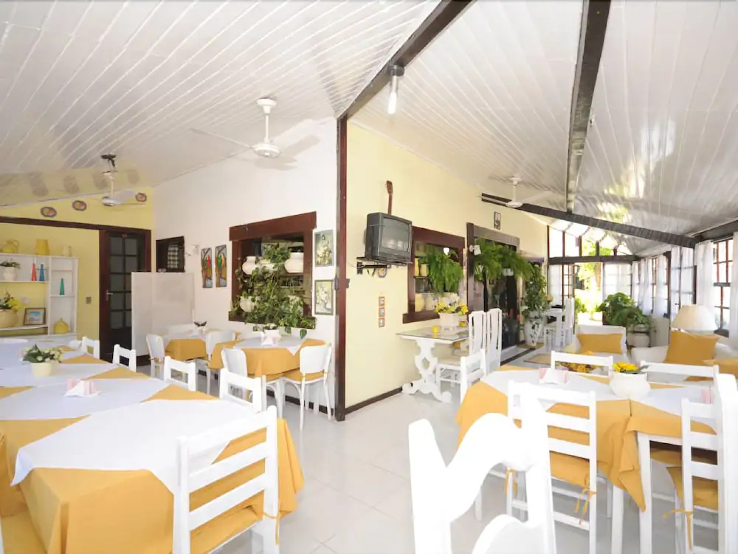 Búzios Mandarine Pousada