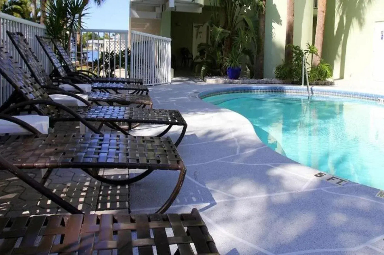 ChartHouse Clearwater Beach Marina Hotel