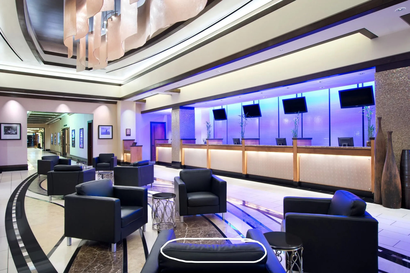 Harrah's Kansas City Hotel and Casino - A Caesars Rewards Destination