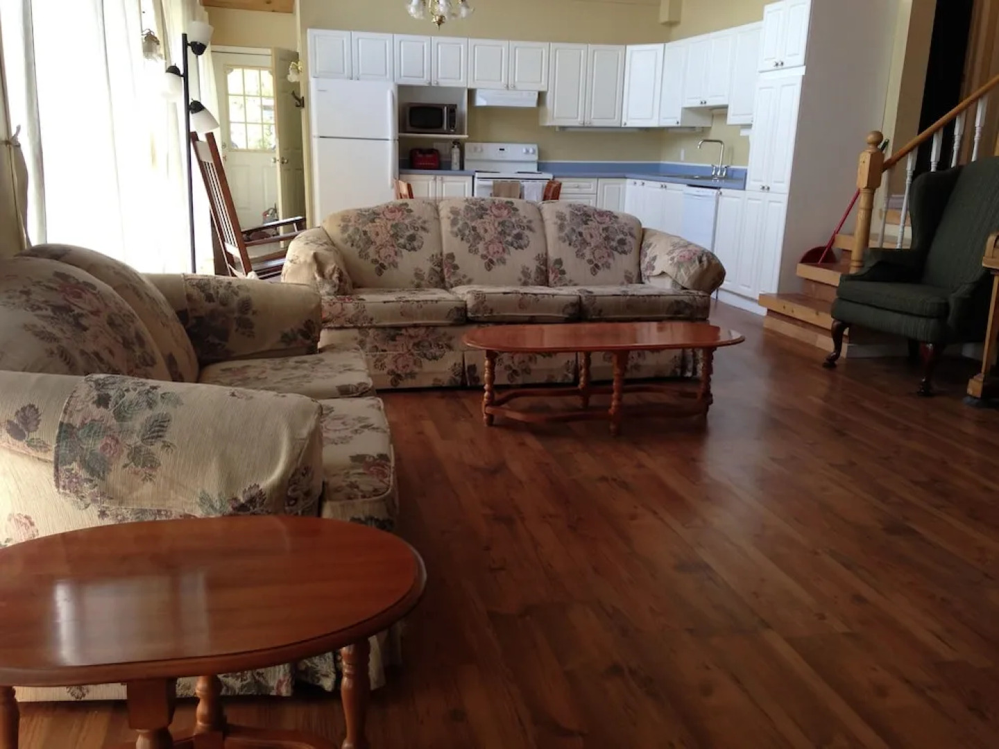 Warbler's Roost Country Inn B&B