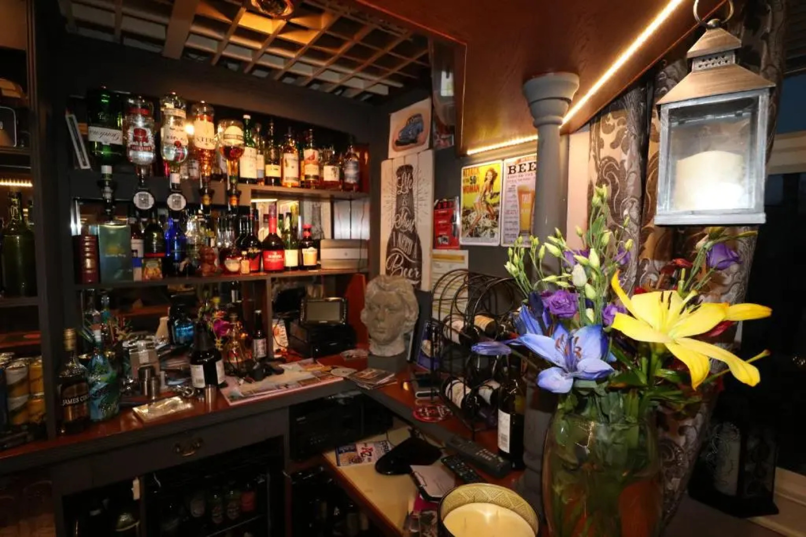 The Hillcroft - Boutique, Unique