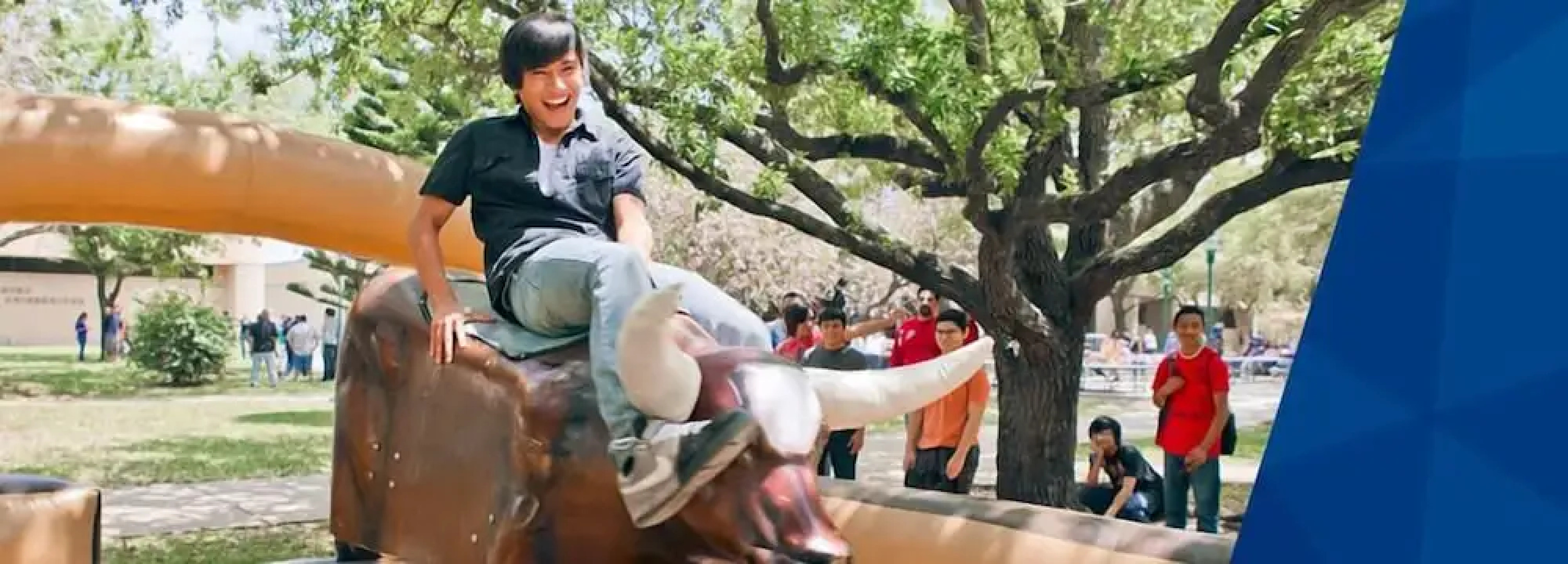 Fairfield Inn & Suites Marshall